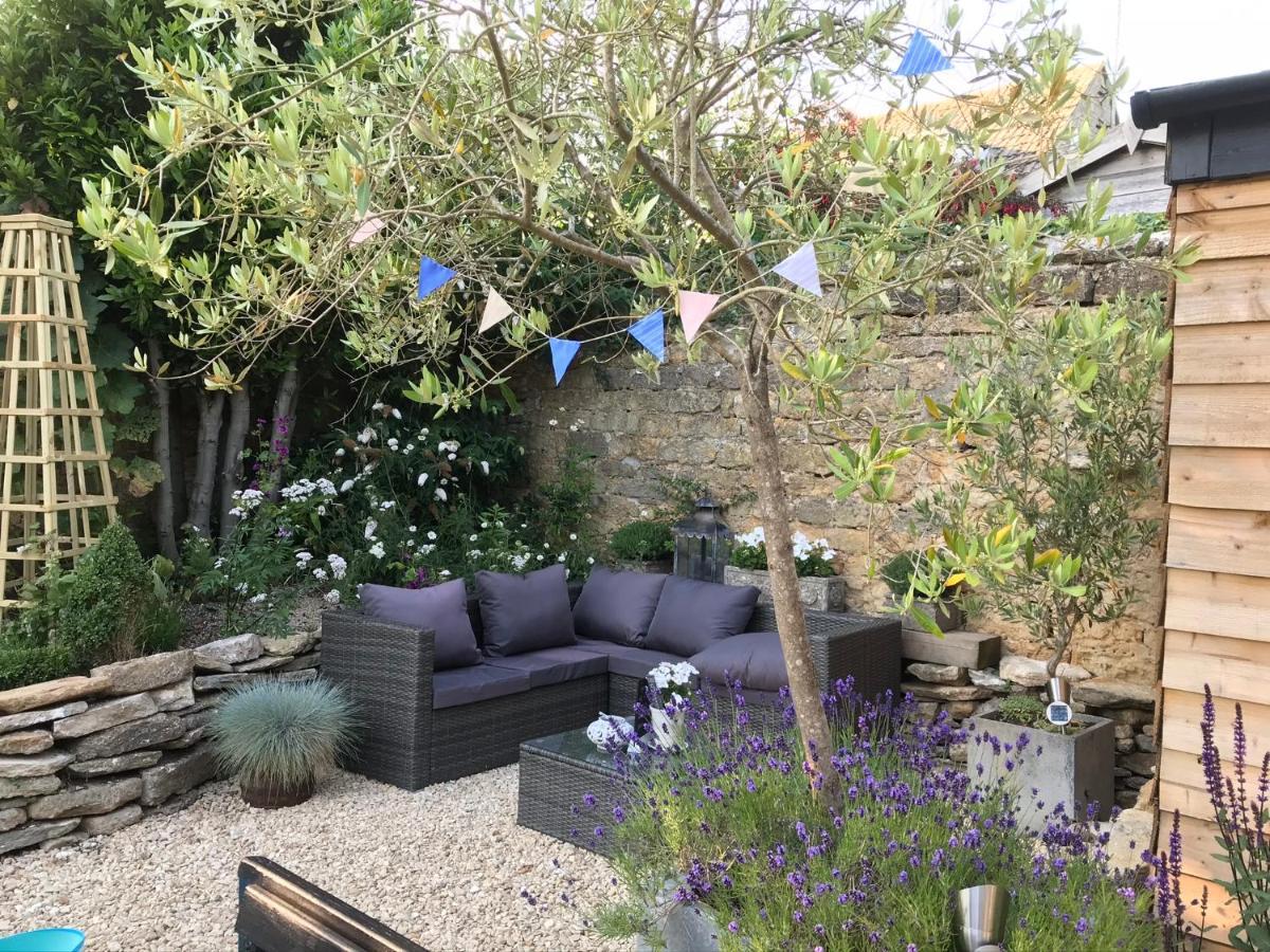 The Bridge House Bed and Breakfast Bridport Exteriör bild