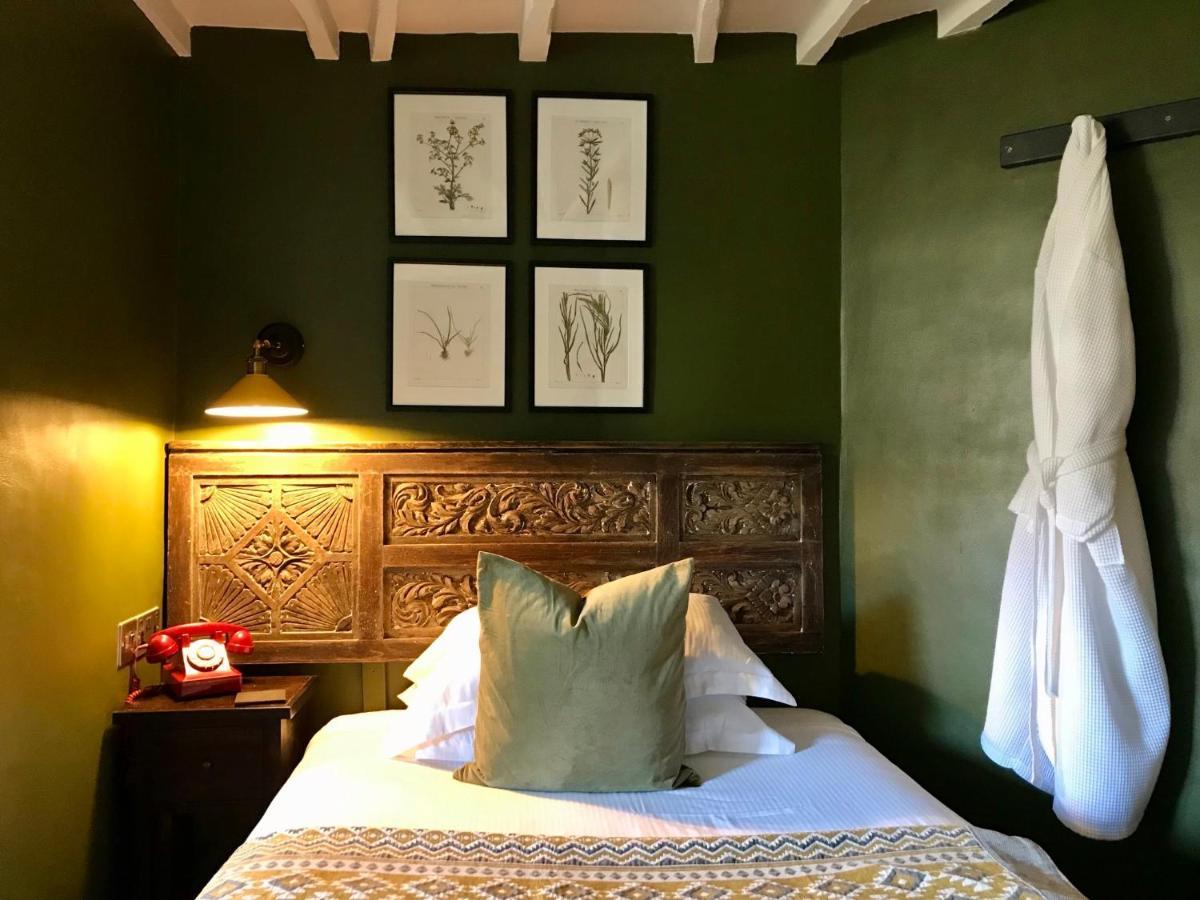 The Bridge House Bed and Breakfast Bridport Exteriör bild