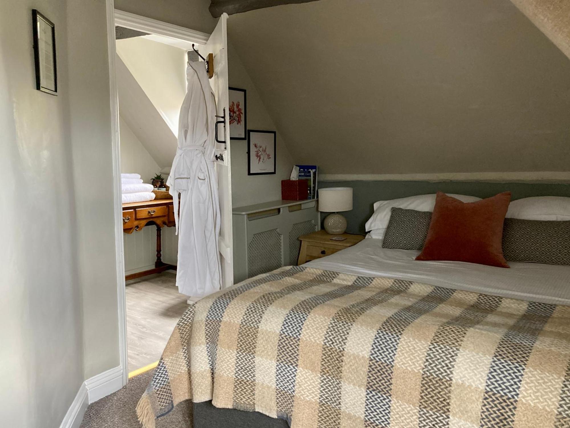 The Bridge House Bed and Breakfast Bridport Exteriör bild