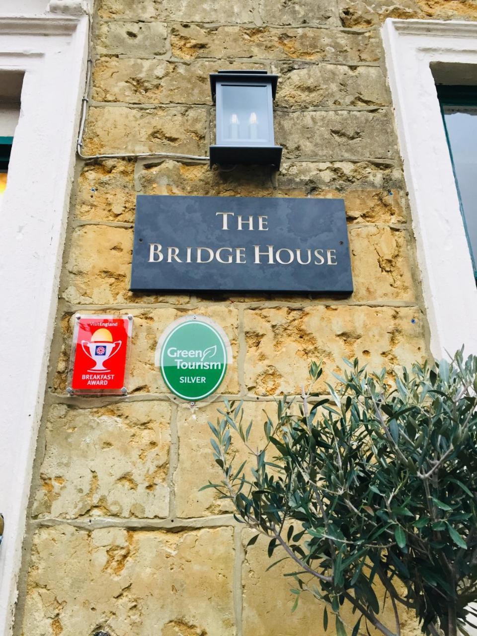 The Bridge House Bed and Breakfast Bridport Exteriör bild
